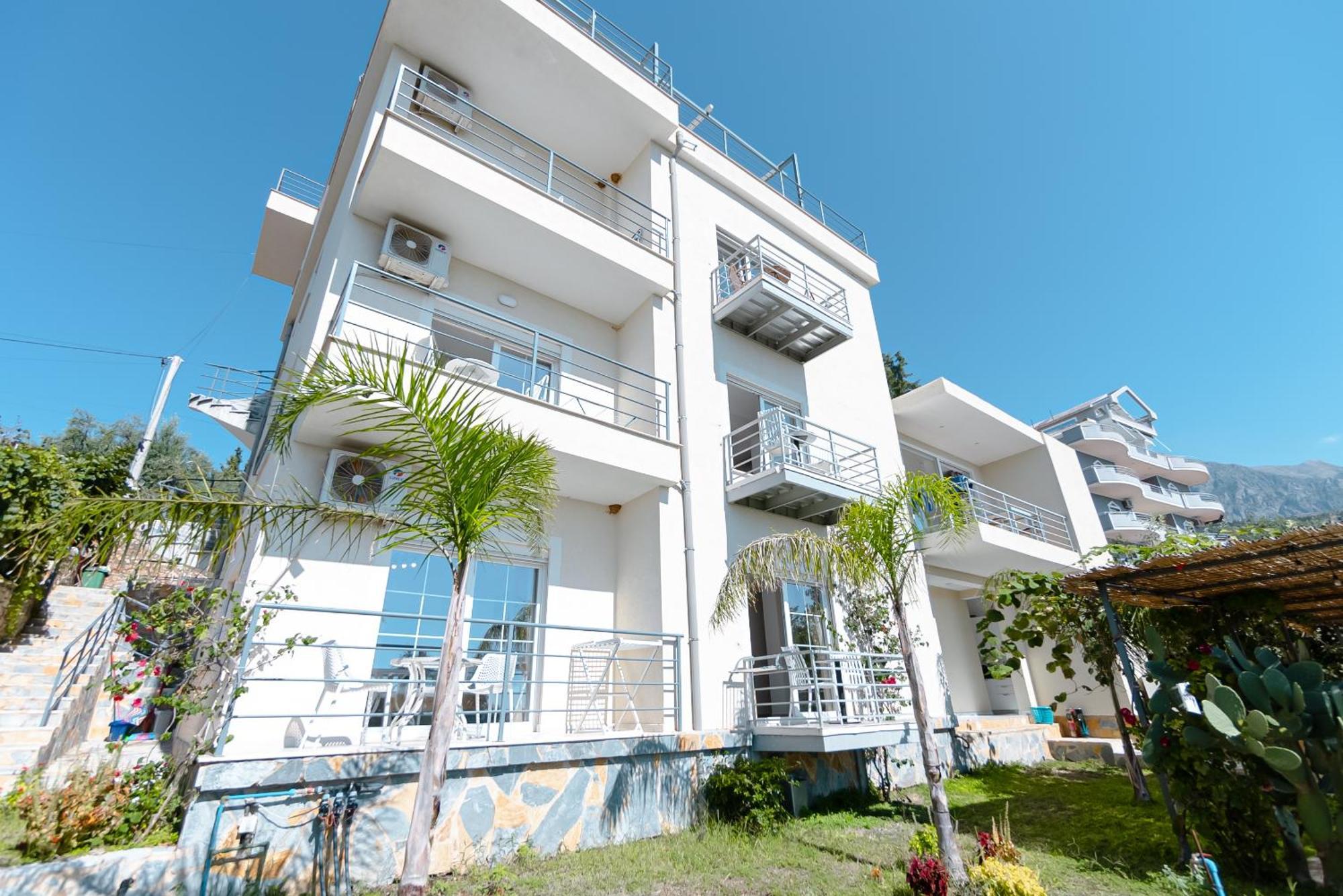 Kotarja Apartments Dhërmi Εξωτερικό φωτογραφία